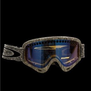 Oakley snow goggles